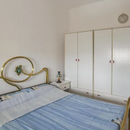 Appartement 2 Bedroom In Isola Di