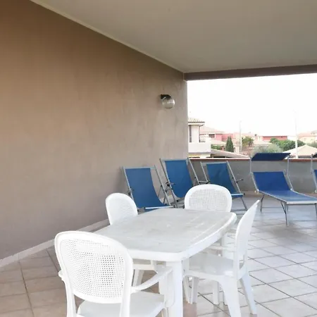 2 Bedroom In Isola Di Apartment *