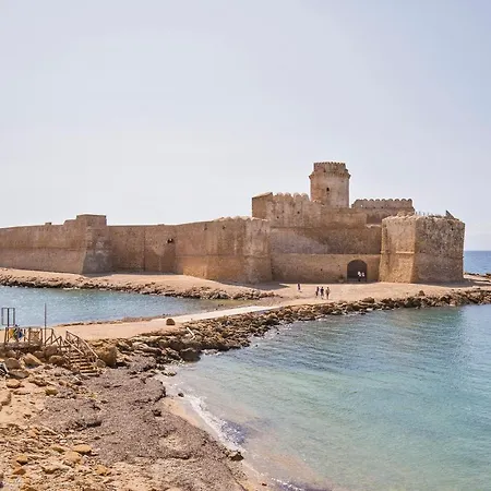 2 Bedroom In Isola Di * Capo Rizzuto